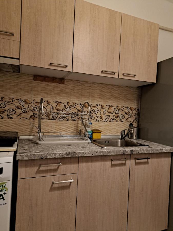 Max Lux The One Apartment Peraia  Exterior photo
