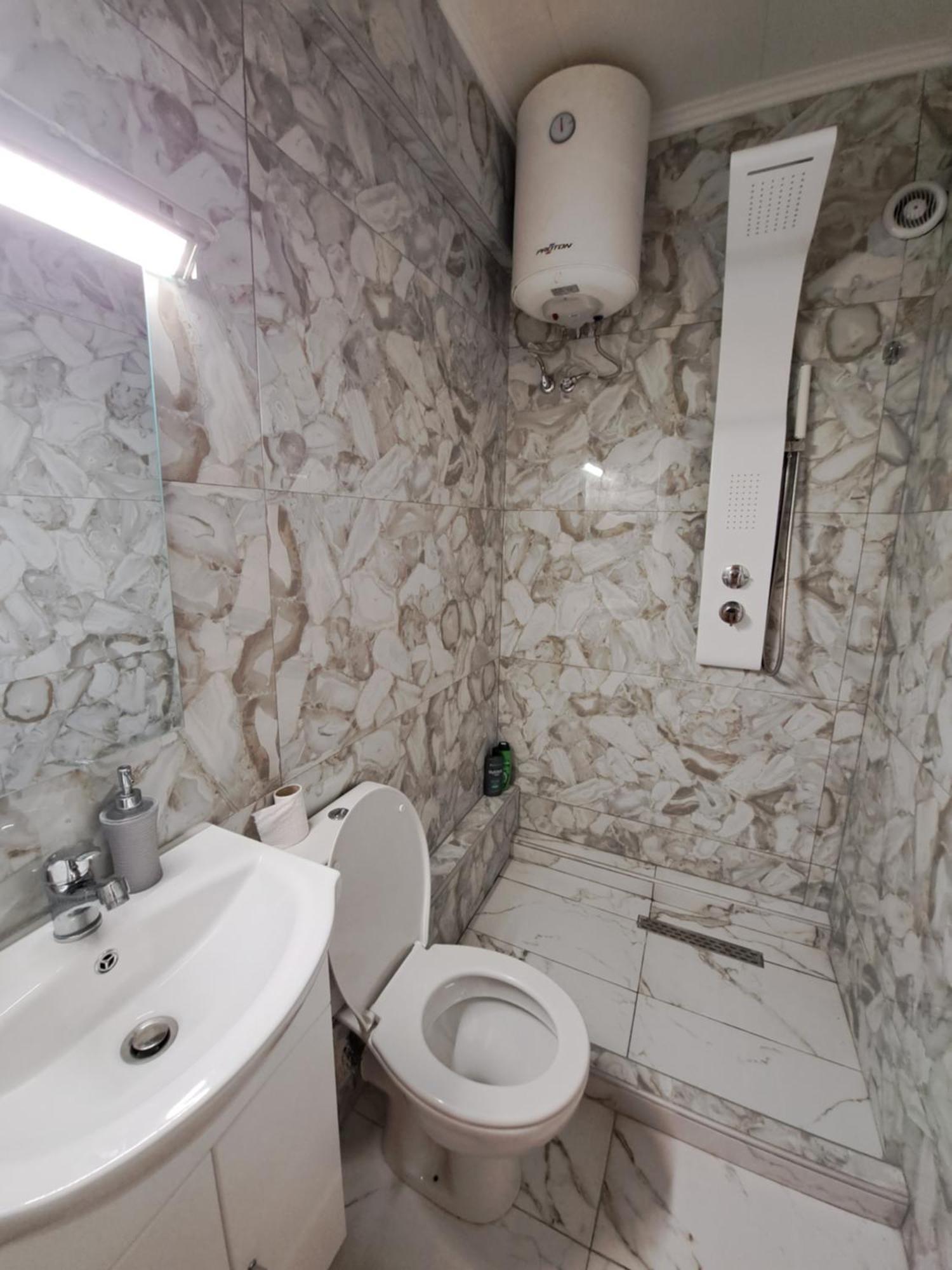 Max Lux The One Apartment Peraia  Room photo